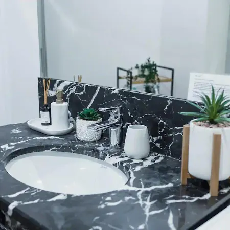 Premiere Dubcek דירה פראג