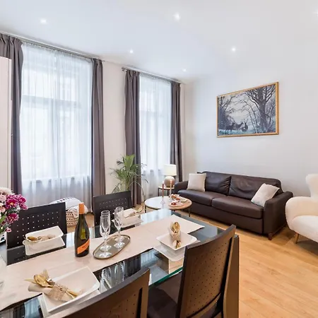 Premiere Dubcek Apartment *